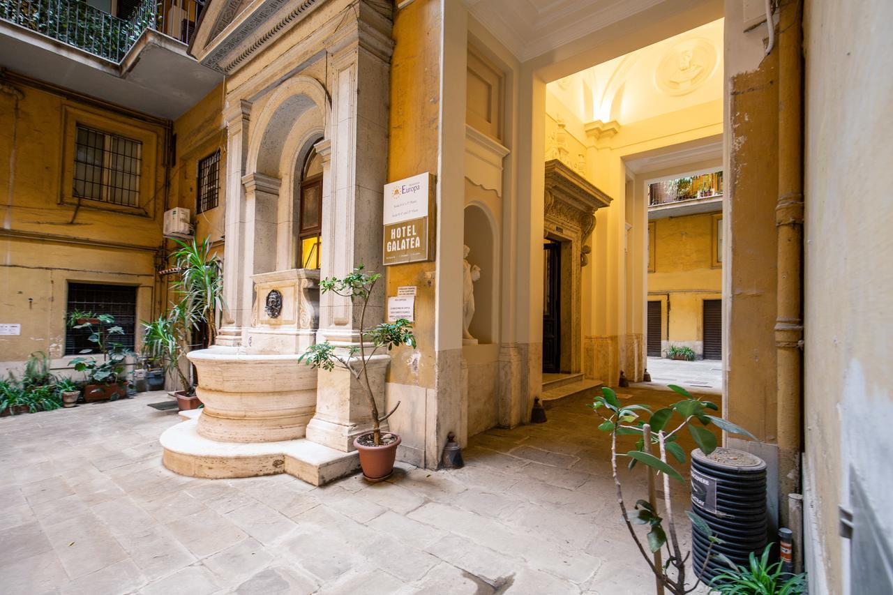 Decharme Apartment With Terrace In Monti Roma Eksteriør bilde