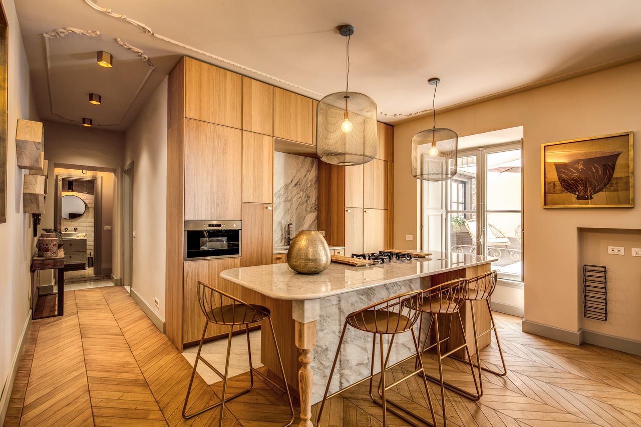 Decharme Apartment With Terrace In Monti Roma Eksteriør bilde