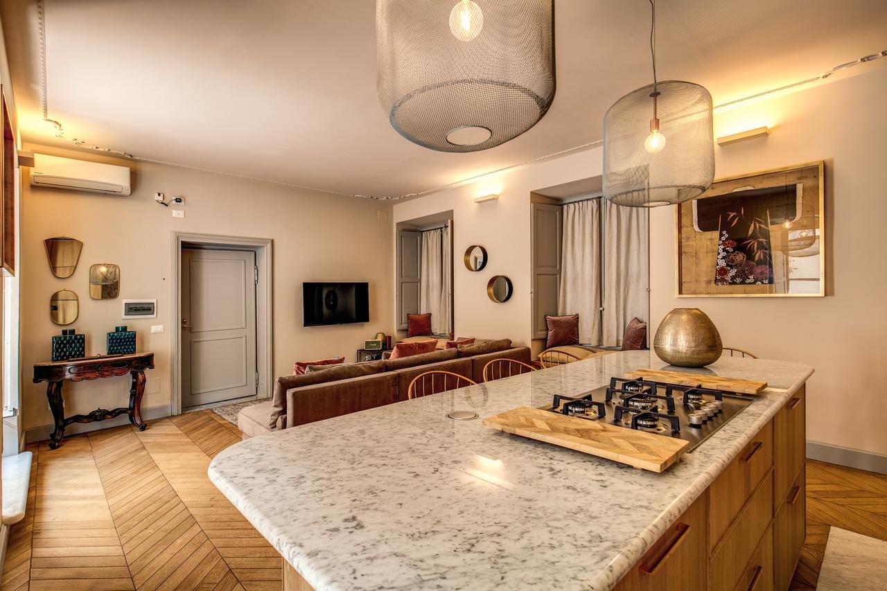 Decharme Apartment With Terrace In Monti Roma Eksteriør bilde